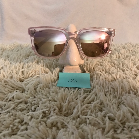 The real deal Vera’s - Picture 2 of 8